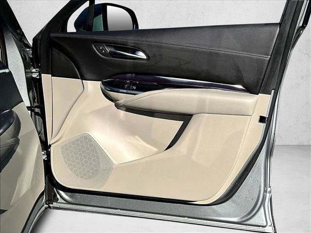 Used 2023 Cadillac XT4 Luxury image 19