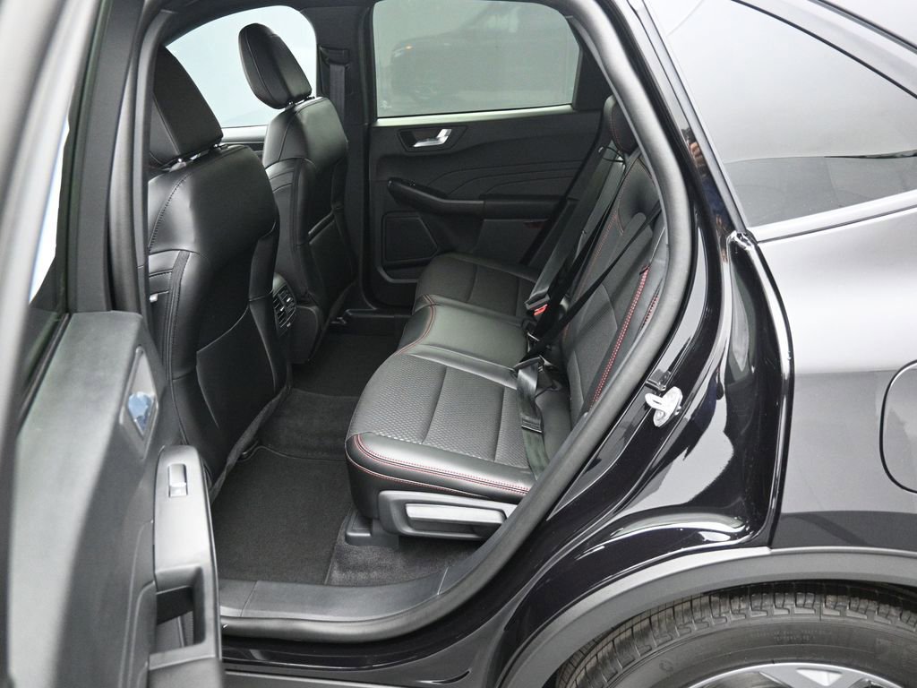 New 2025 Ford Escape ST-Line w/ Equipment Group 301A image 18