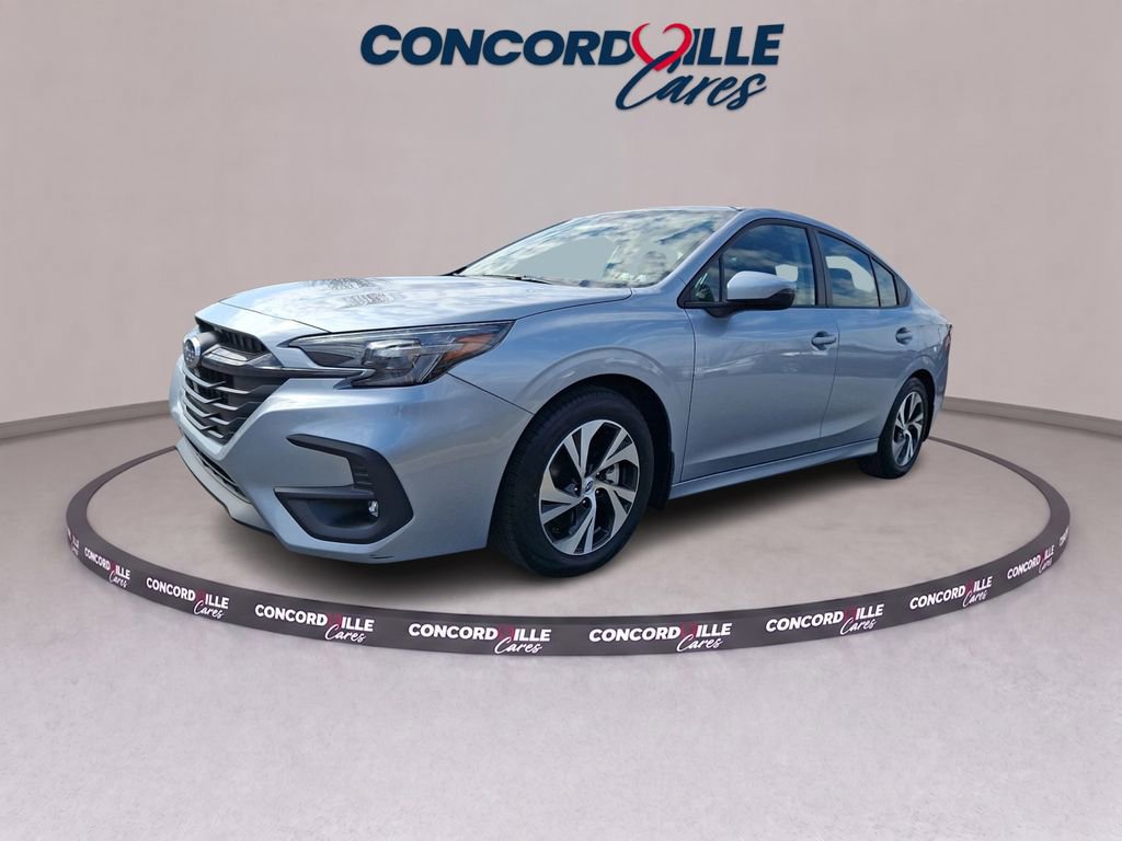 Certified 2025 Subaru Legacy Premium AWD/4WD image 4