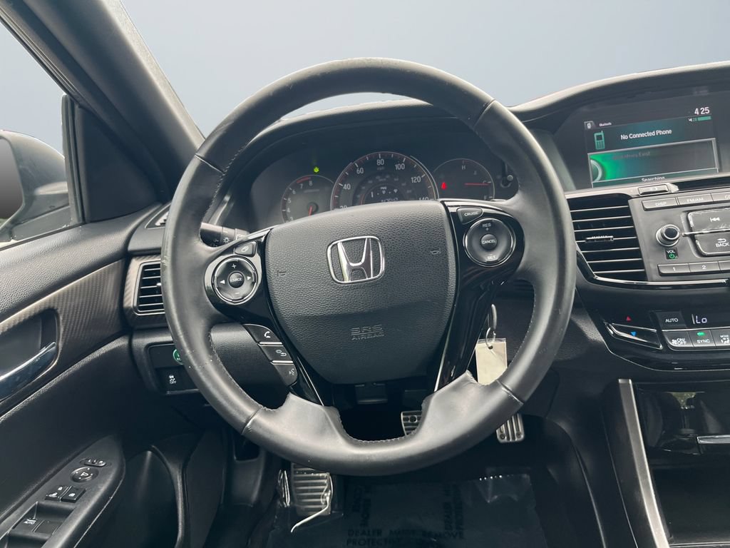 Used 2016 Honda Accord Sport image 12