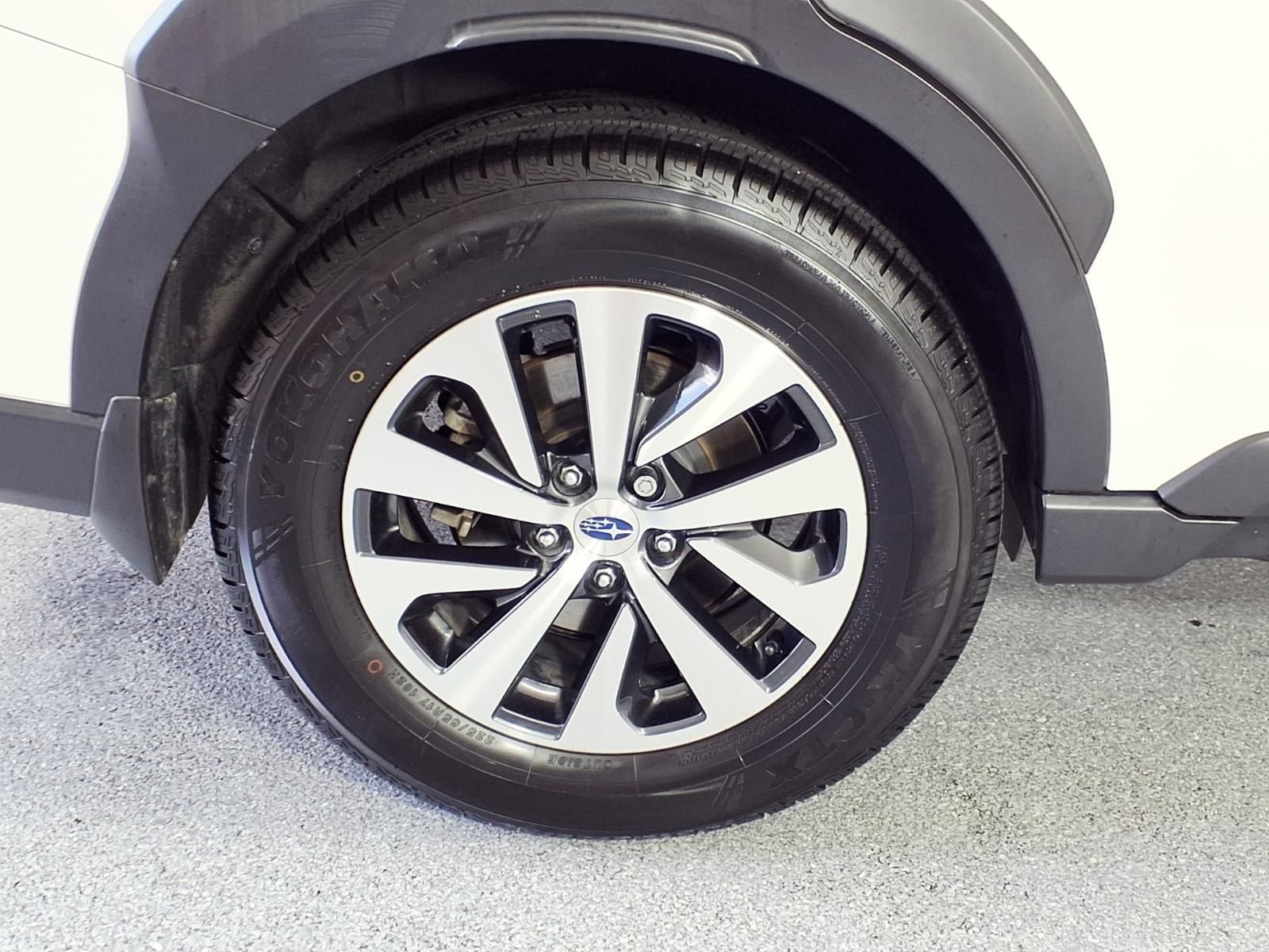 Certified 2023 Subaru Outback Premium image 6