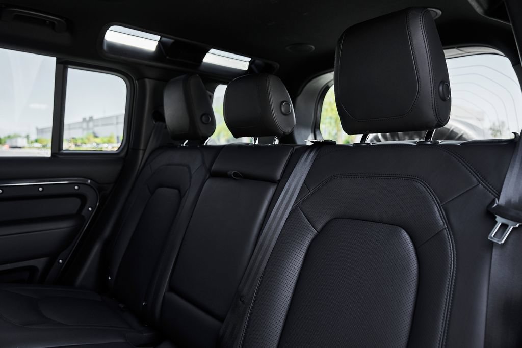 Used 2023 Land Rover Defender 110 Carpathian Edition AWD/4WD image 46