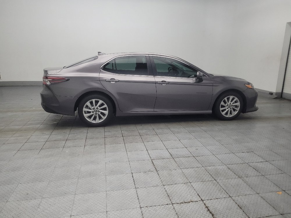 Used 2022 Toyota Camry LE FWD image 10