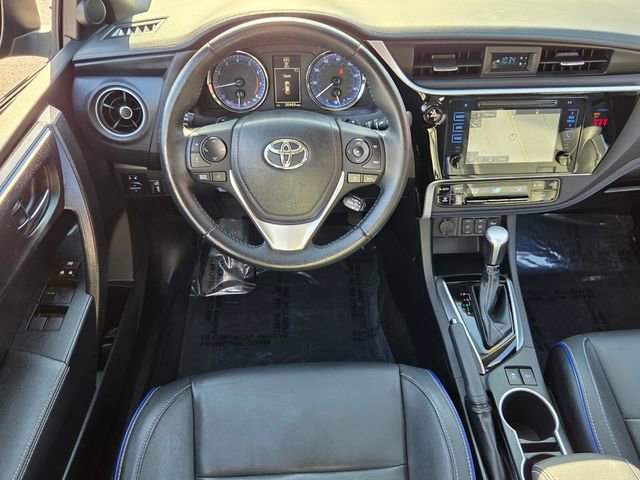 Used 2019 Toyota Corolla XSE image 11