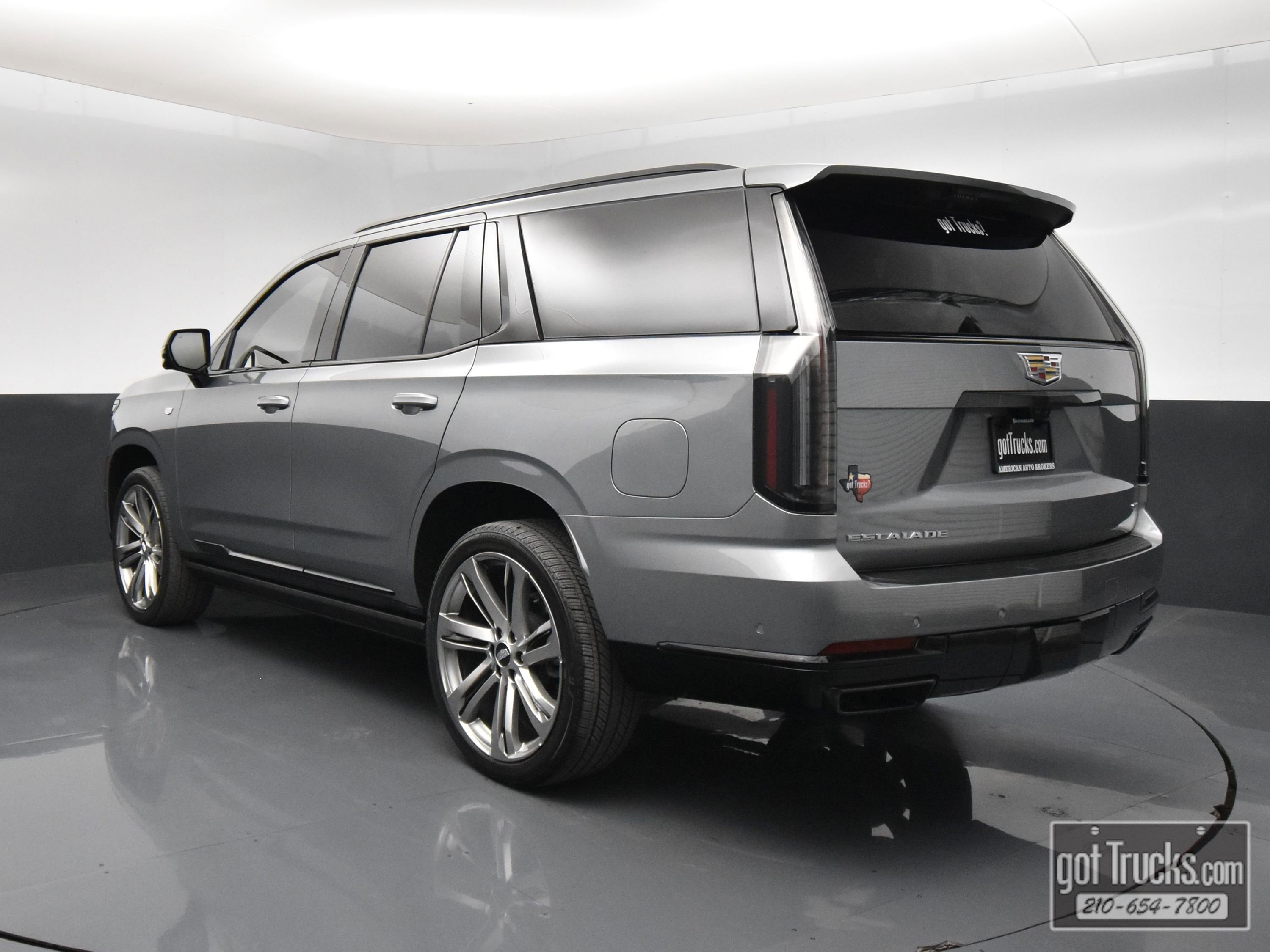Used 2026 Cadillac Escalade Sport w/ Touring Package image 5