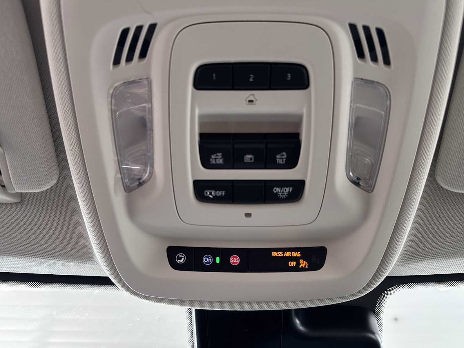 Certified 2023 Buick Envision Avenir AWD/4WD image 38
