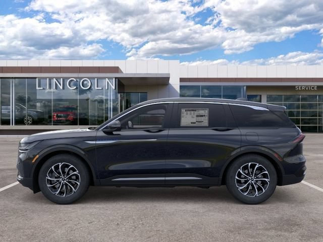 New 2026 Lincoln Nautilus Premier AWD/4WD image 3