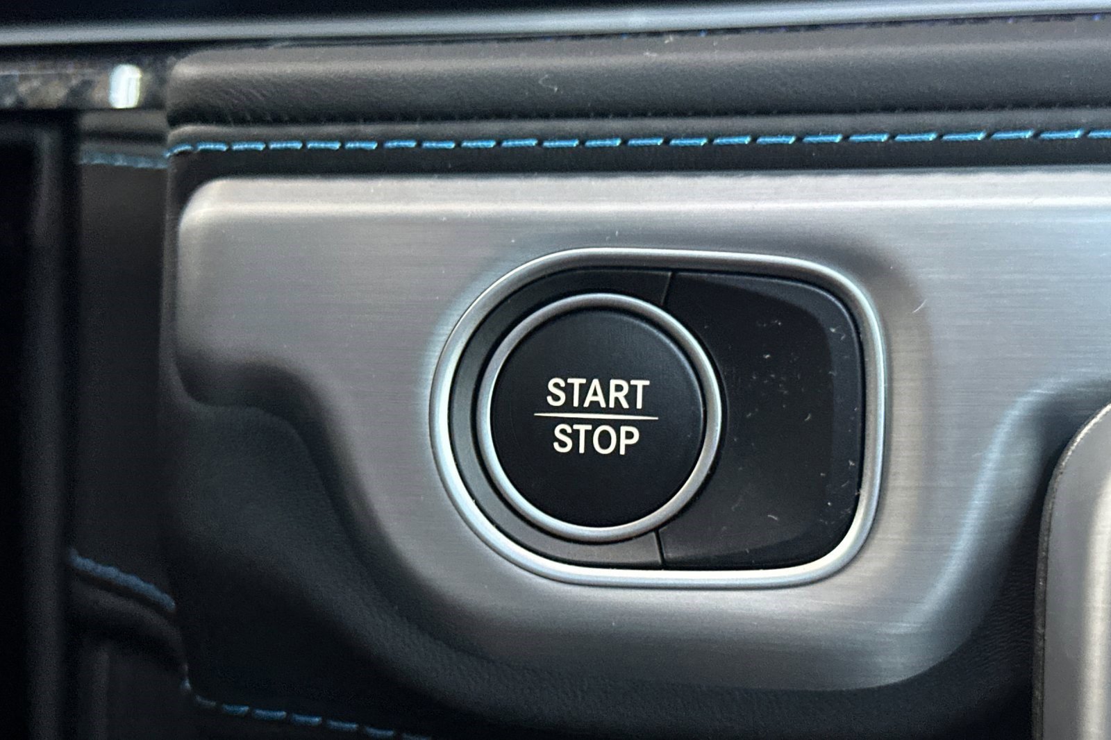Used 2025 Mercedes-Benz G 580 w/ EQ Technology image 34