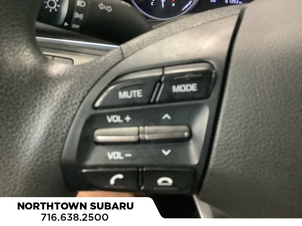 Used 2019 Hyundai Elantra SE FWD image 24