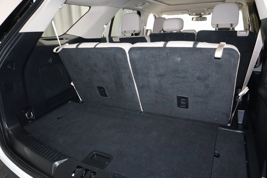 Certified 2022 Ford Explorer Limited w/ Hybrid Equipment Group 310A image 16