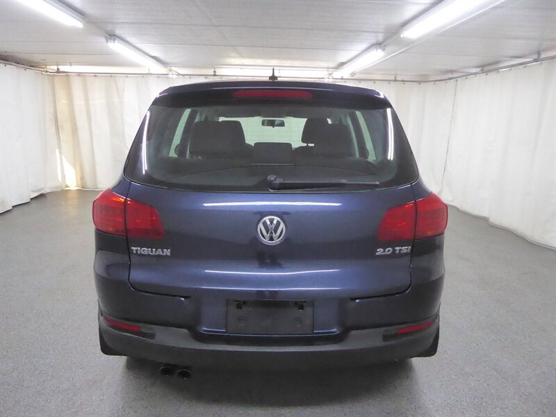 Used 2013 Volkswagen Tiguan S FWD image 6