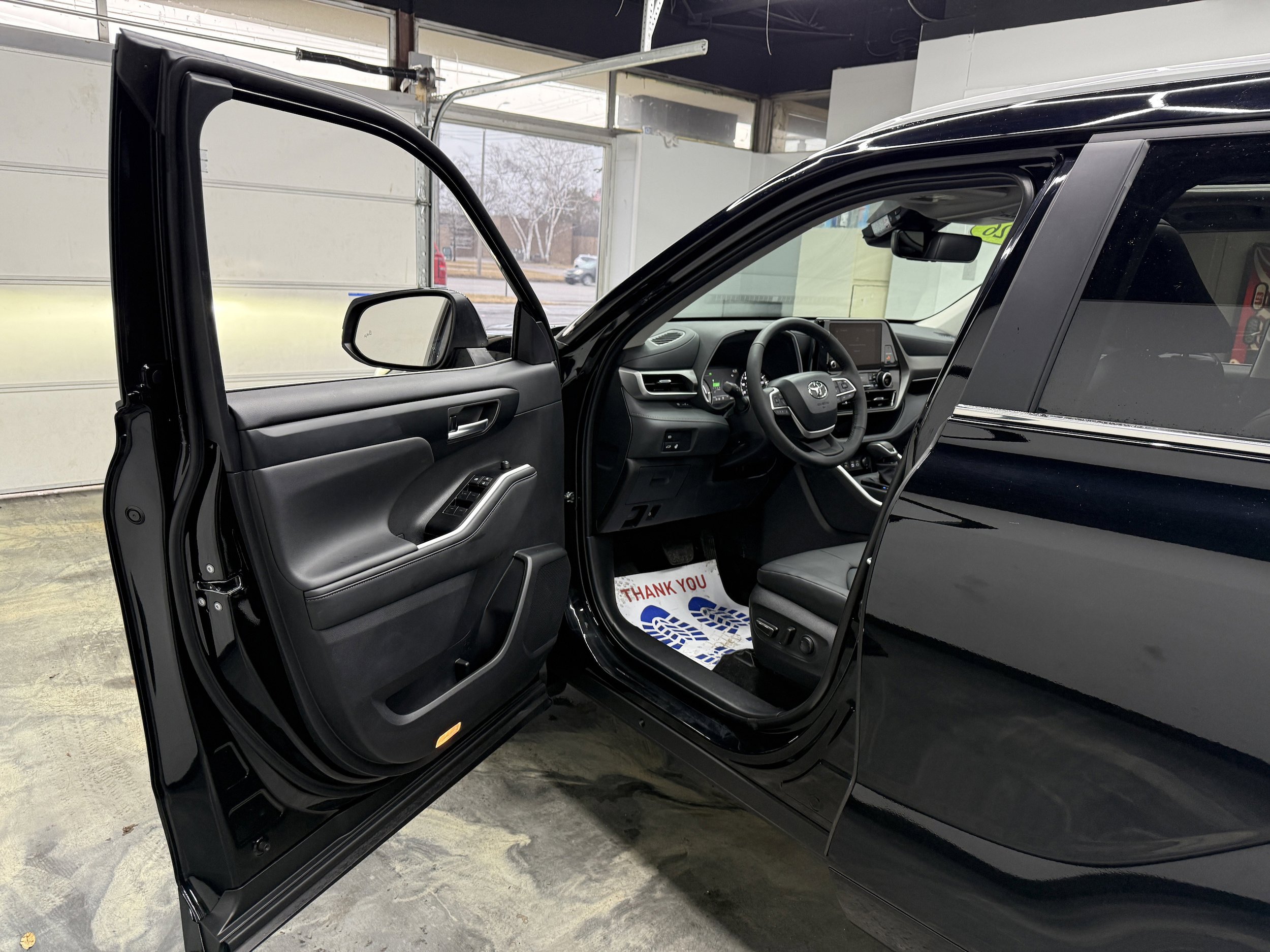 Used 2026 Toyota Grand Highlander AWD Hybrid image 8