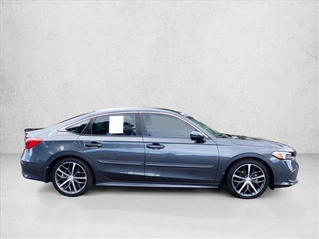 Used 2022 Honda Civic Touring image 5