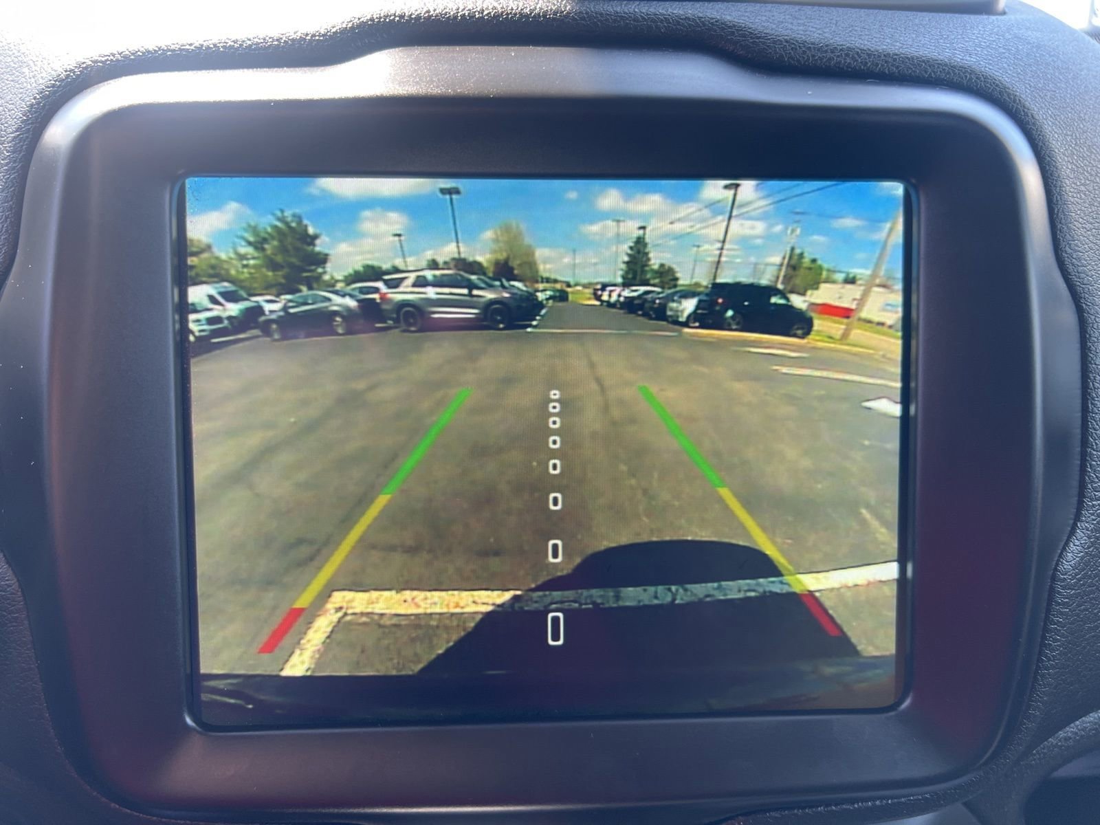 Used 2023 Jeep Renegade Altitude AWD/4WD image 32