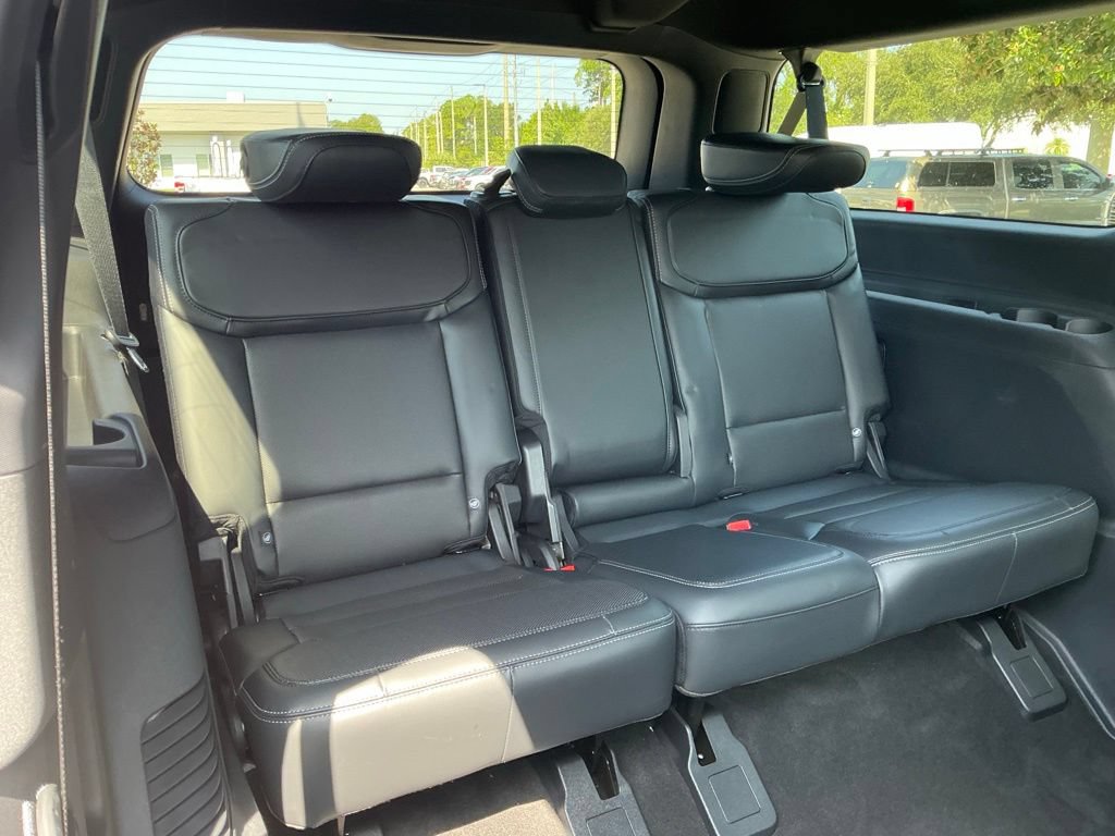 Certified 2025 Ford Expedition Max Platinum w/ Stealth Performance Package AWD/4WD image 23