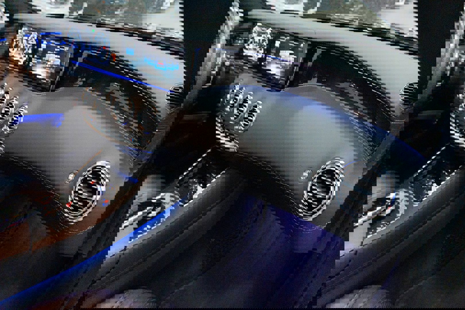 Used 2015 Mercedes-Benz S 63 AMG 4MATIC Coupe image 33