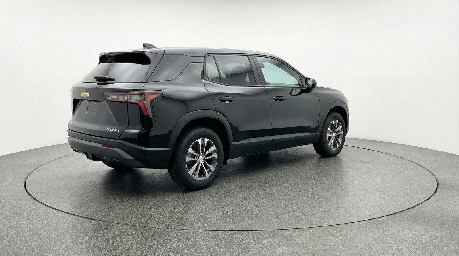 Used 2025 Chevrolet Equinox LT image 9