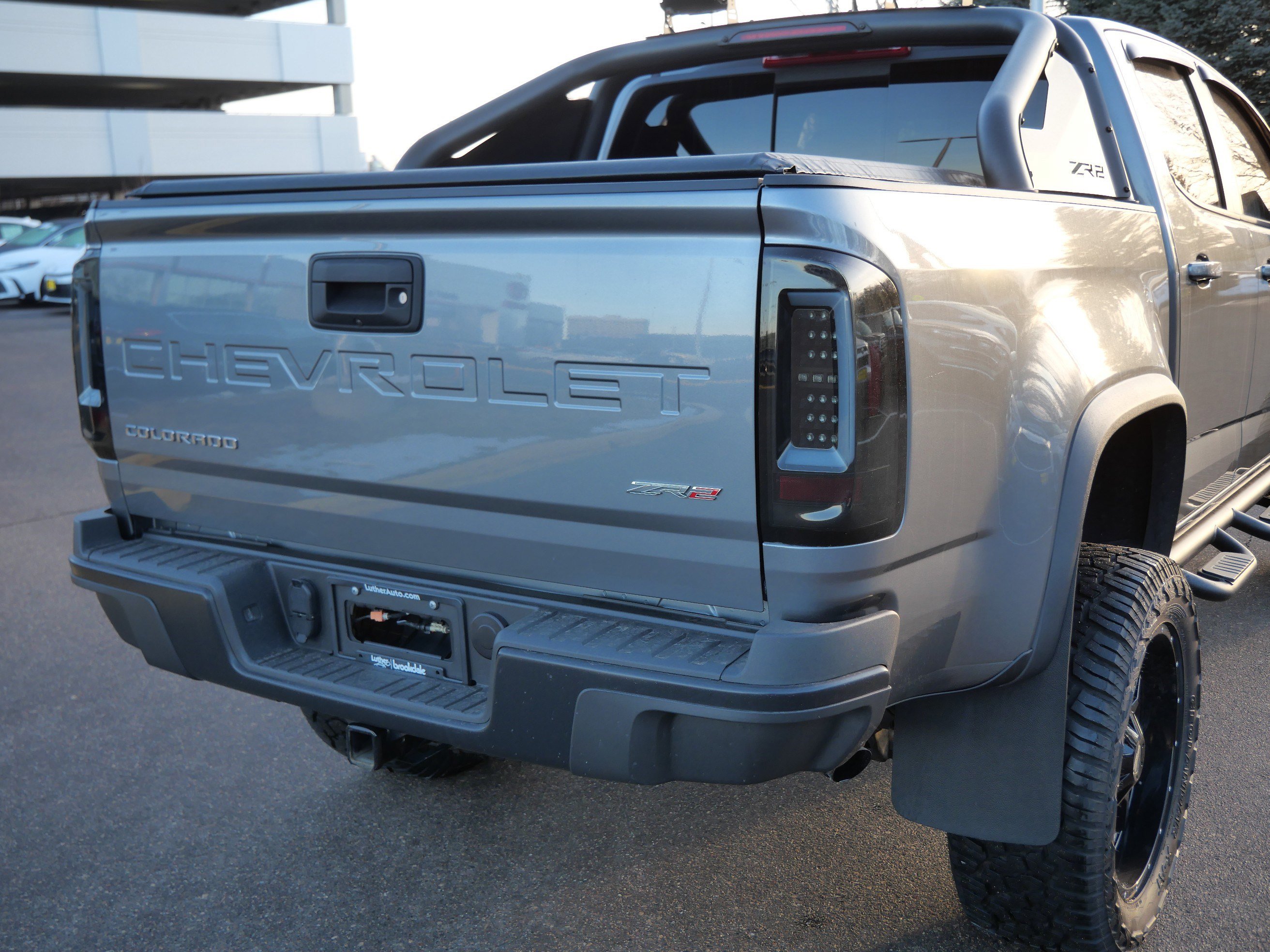 Used 2021 Chevrolet Colorado ZR2 w/ ZR2 Dusk Special Edition image 18