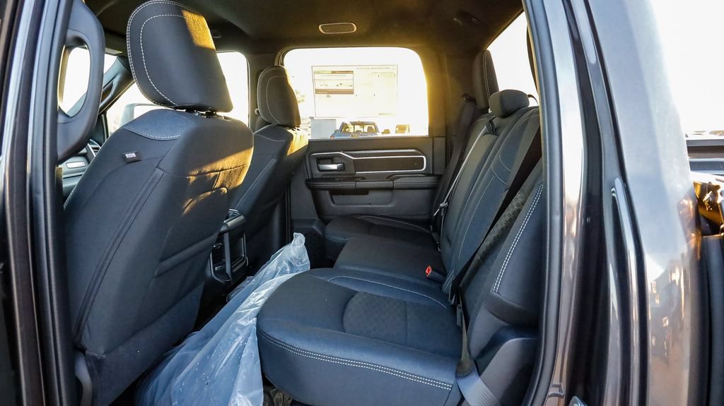 New 2026 RAM 2500 Big Horn AWD/4WD image 22