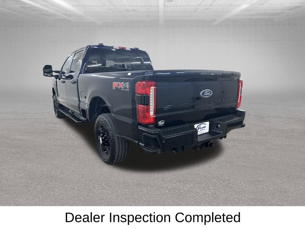Used 2024 Ford F250 XL w/ STX Appearance Package AWD/4WD image 9
