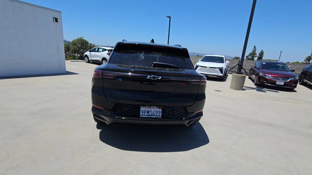 Used 2024 Chevrolet Equinox EV RS FWD image 7