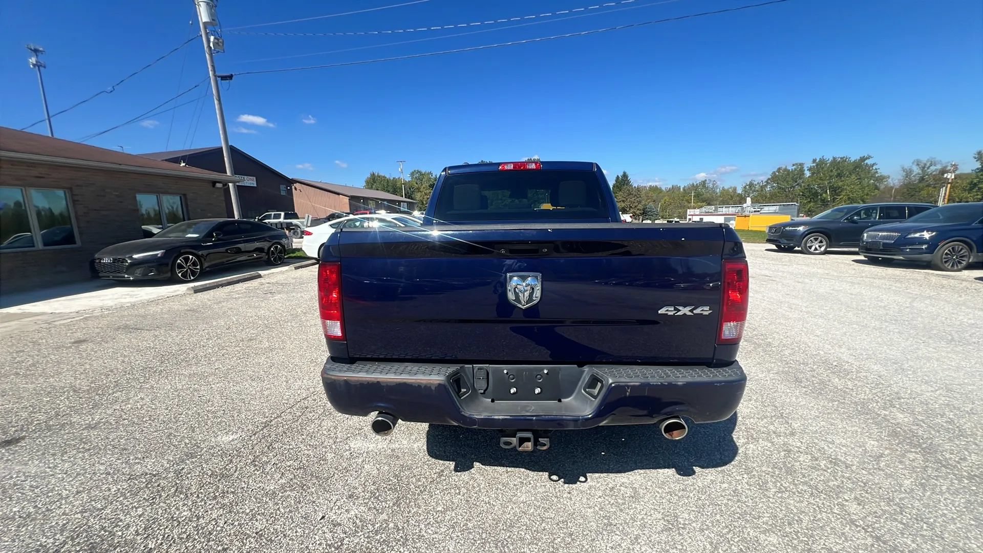 Used 2016 RAM 1500 Express AWD/4WD image 7