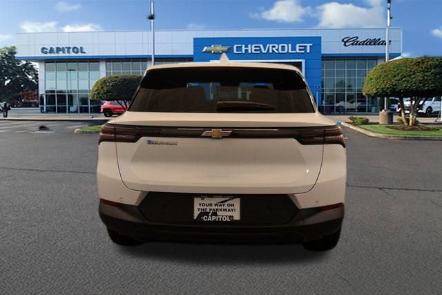 New 2026 Chevrolet Equinox EV LT image 3