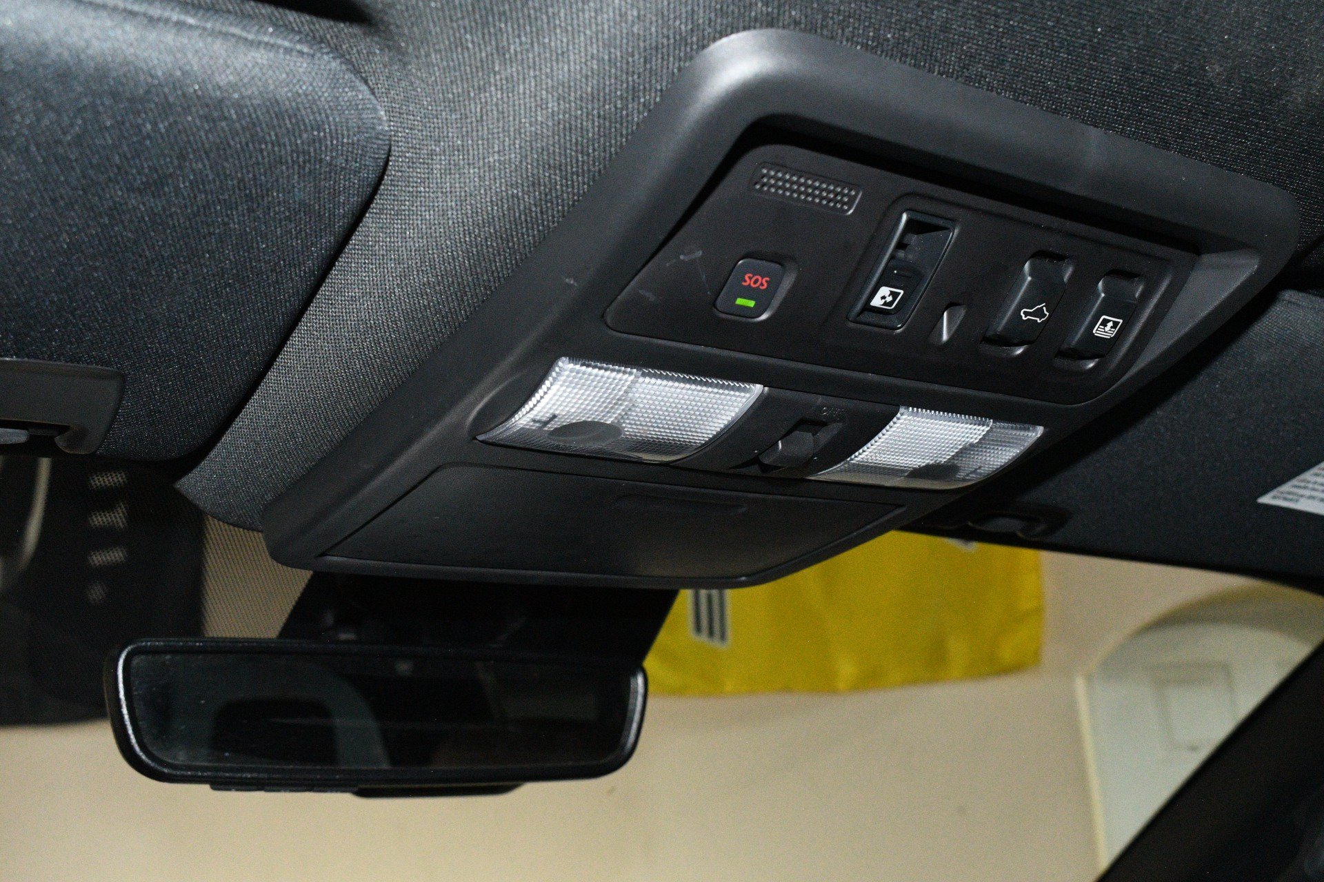 Used 2023 Nissan Titan Platinum Reserve w/ Moonroof Package AWD/4WD image 31