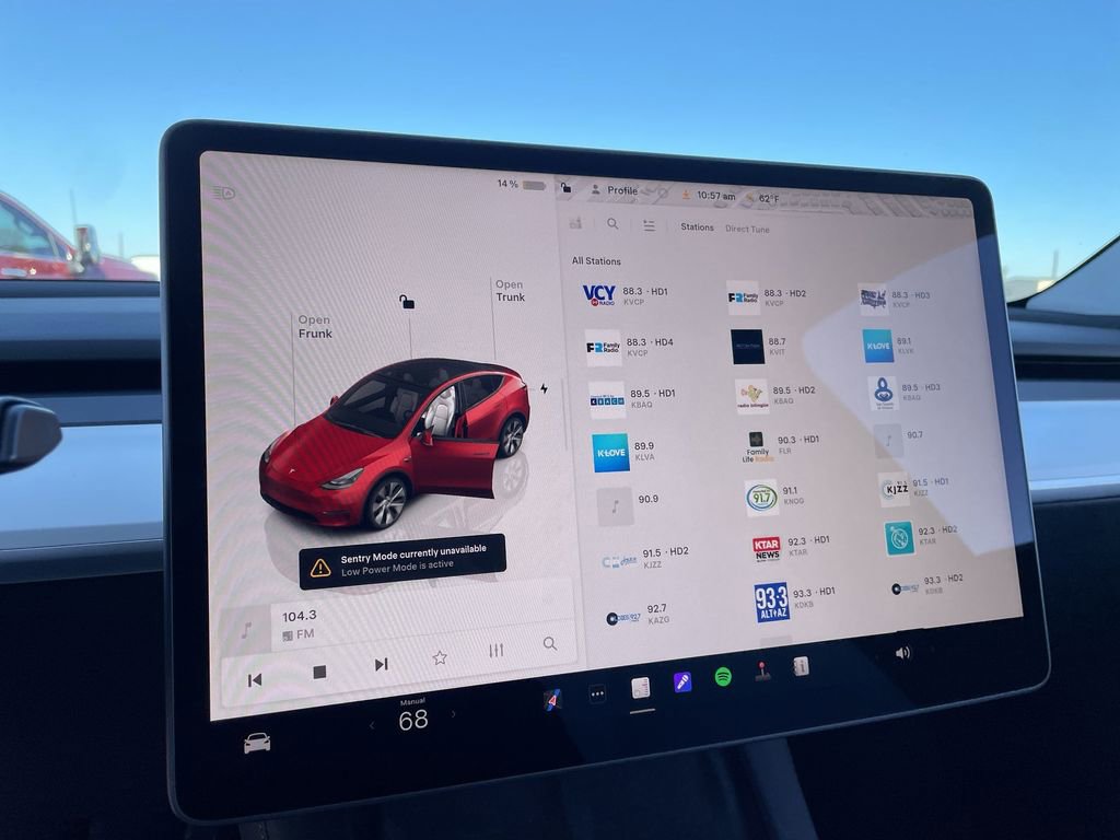 Used 2023 Tesla Model Y Long Range image 13