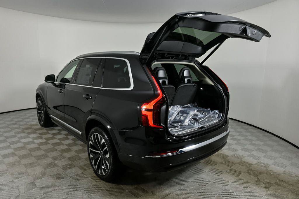 Used 2026 Volvo XC90 B6 Ultra w/ Protection Package AWD/4WD image 35