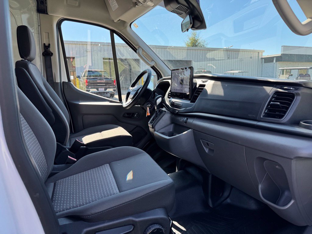 Used 2025 Ford Transit 350 148 Medium Roof AWD image 10