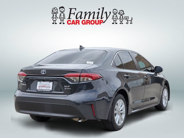 Certified 2025 Toyota Corolla XLE FWD image 4