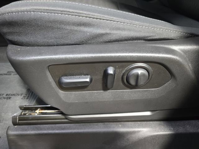 Used 2019 Chevrolet Silverado 1500 LT Trail Boss image 30