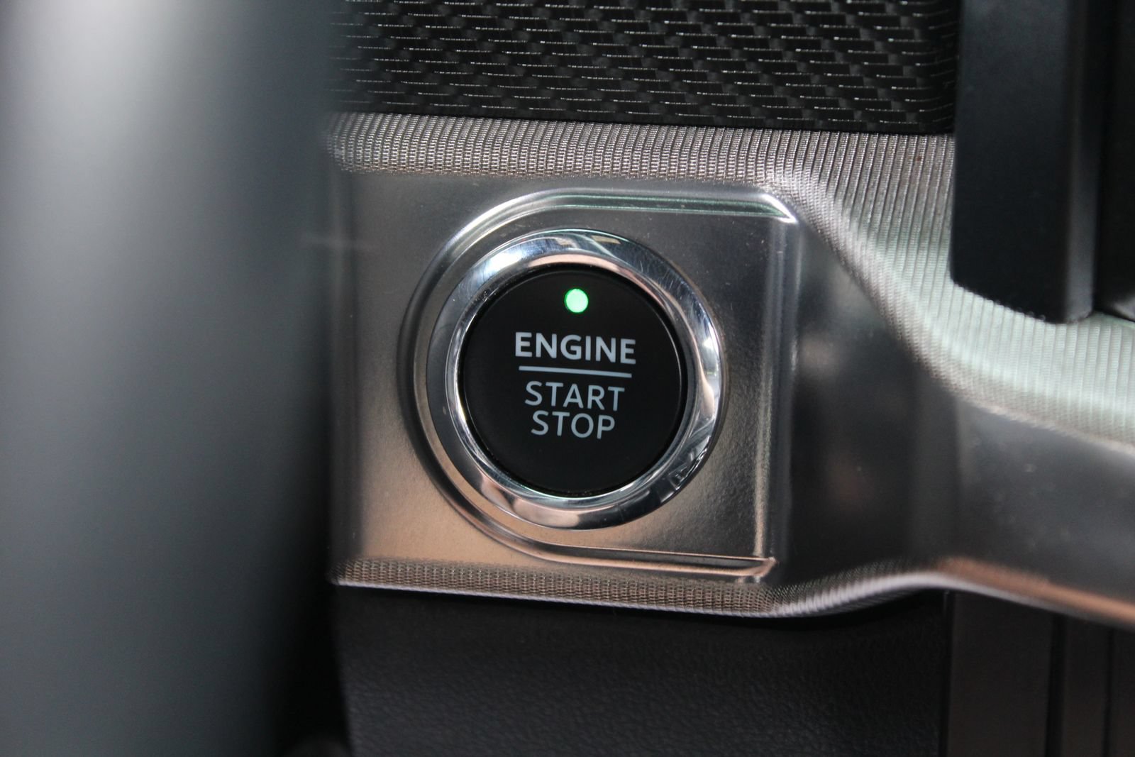 Used 2023 Ford F150 Raptor w/ Raptor Carbon Fiber Package AWD/4WD image 22