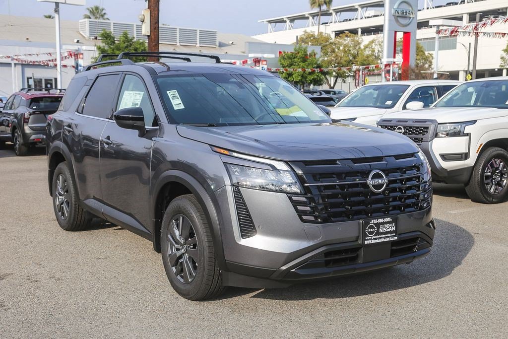 New 2026 Nissan Pathfinder SV FWD image 3