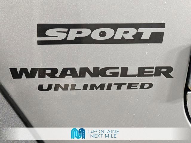 Used 2017 Jeep Wrangler Unlimited Sport w/ Connectivity Group image 10