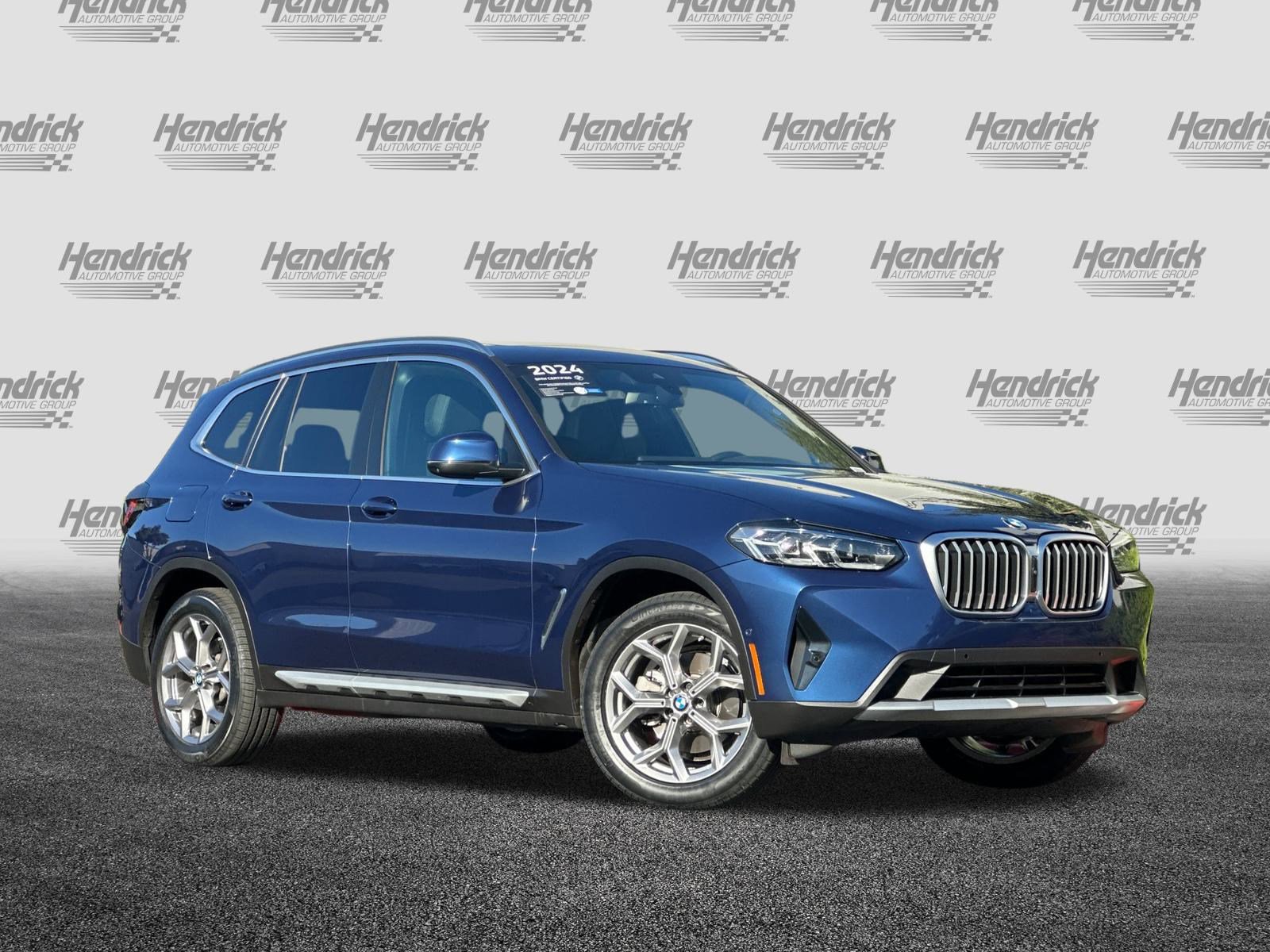 Used 2024 BMW X3 xDrive30i w/ Premium Package image 2