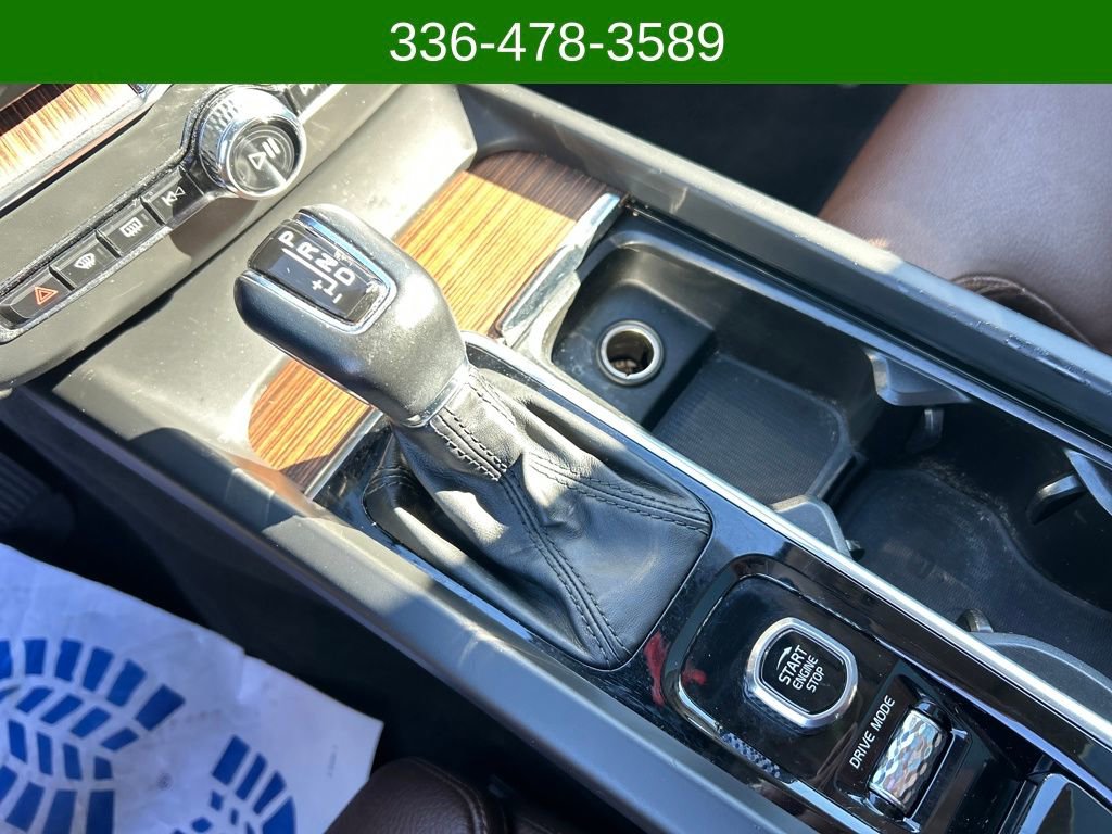 Used 2020 Volvo XC60 T5 Inscription image 23