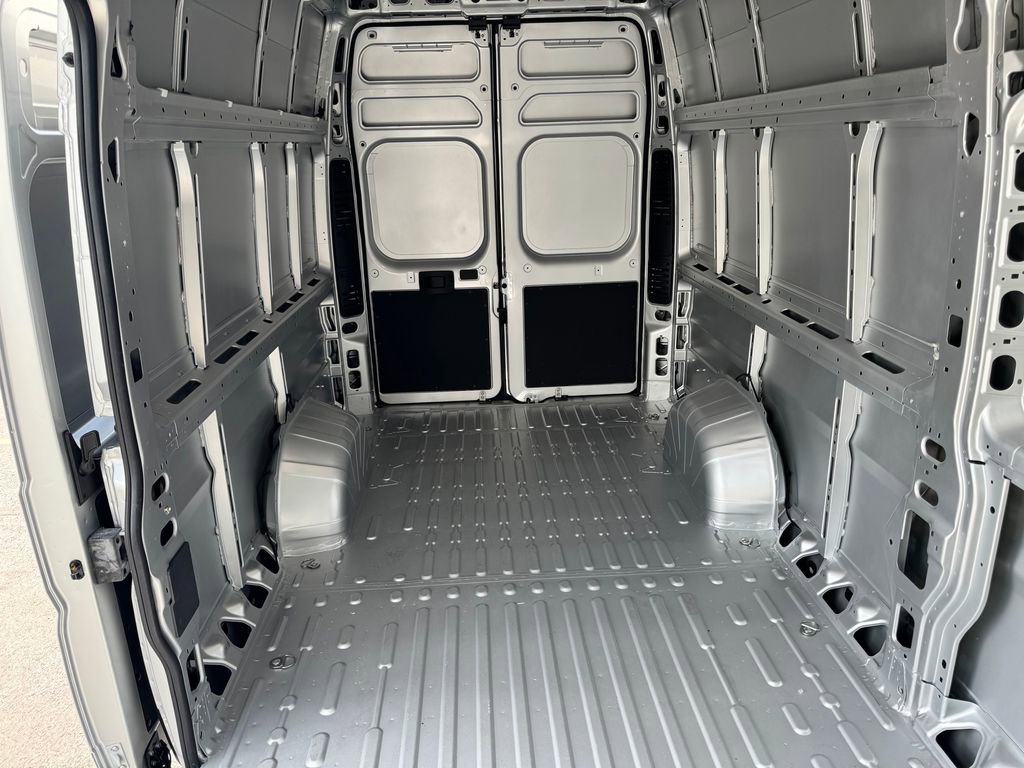 New 2026 RAM ProMaster 3500 w/ Quick Order Package 22H SLT+ FWD image 12