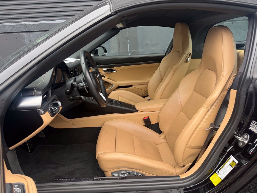 Certified 2018 Porsche 911 Targa 4 GTS AWD/4WD image 16