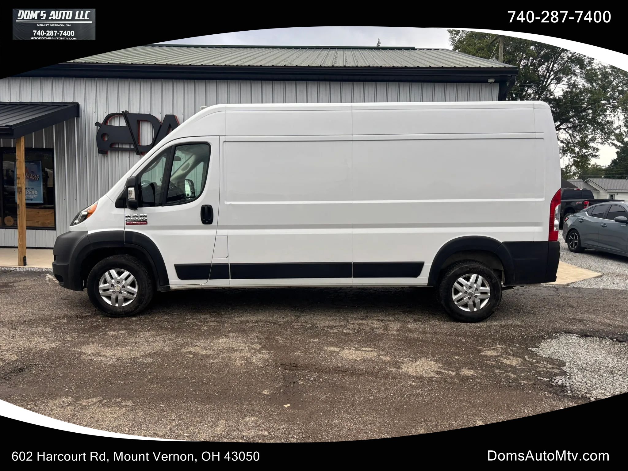 Used 2022 RAM ProMaster 2500 w/ Premium Appearance Group FWD image 1