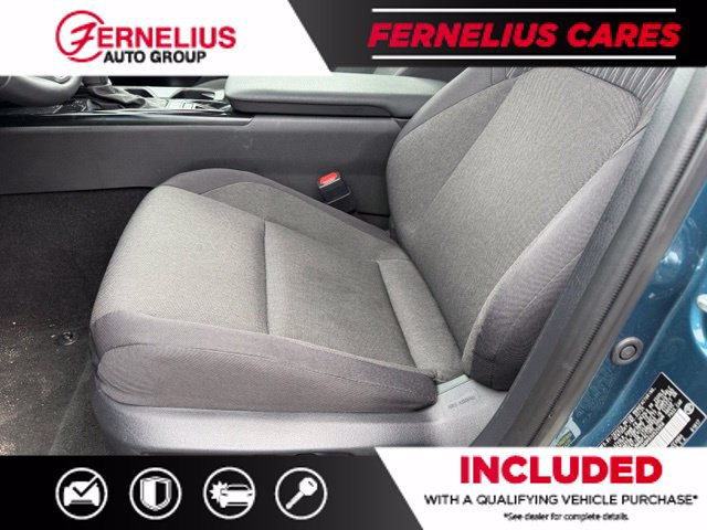 Used 2025 Toyota Camry LE w/ Convenience Package AWD/4WD image 9