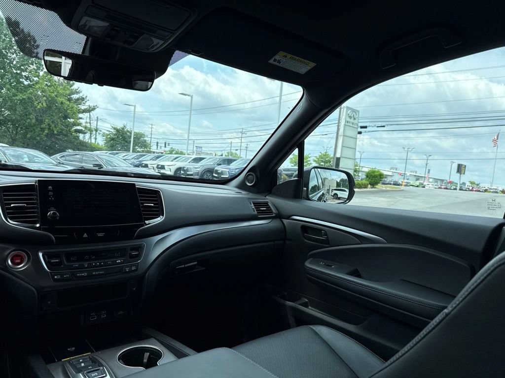 Used 2024 Honda Passport EX-L image 29