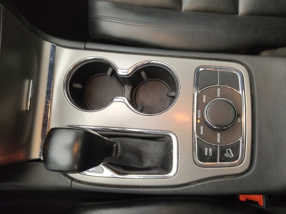 Used 2020 Jeep Grand Cherokee Limited image 26