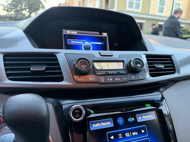 Used 2016 Honda Odyssey SE image 61