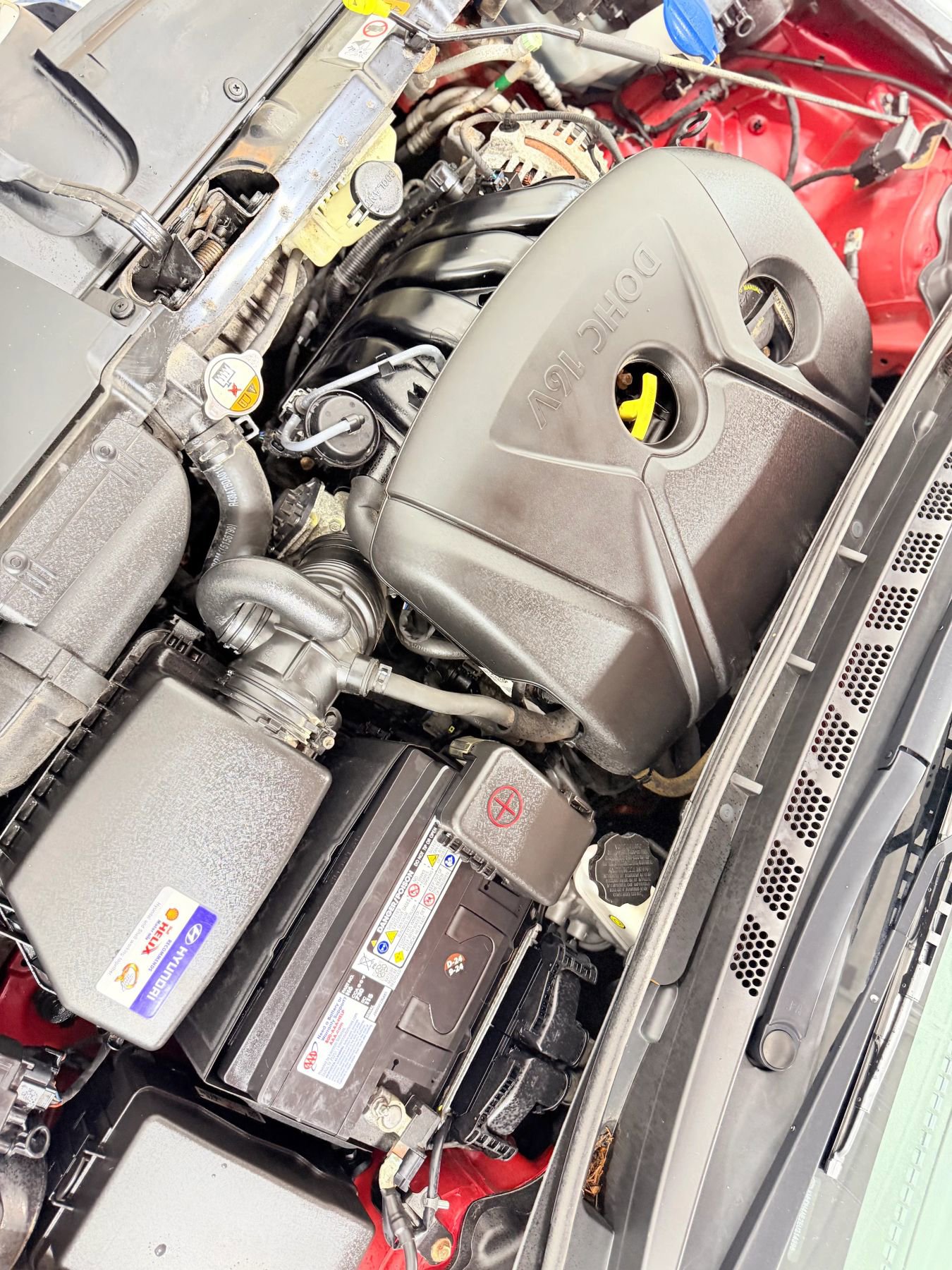 Used 2014 Hyundai Elantra SE image 38