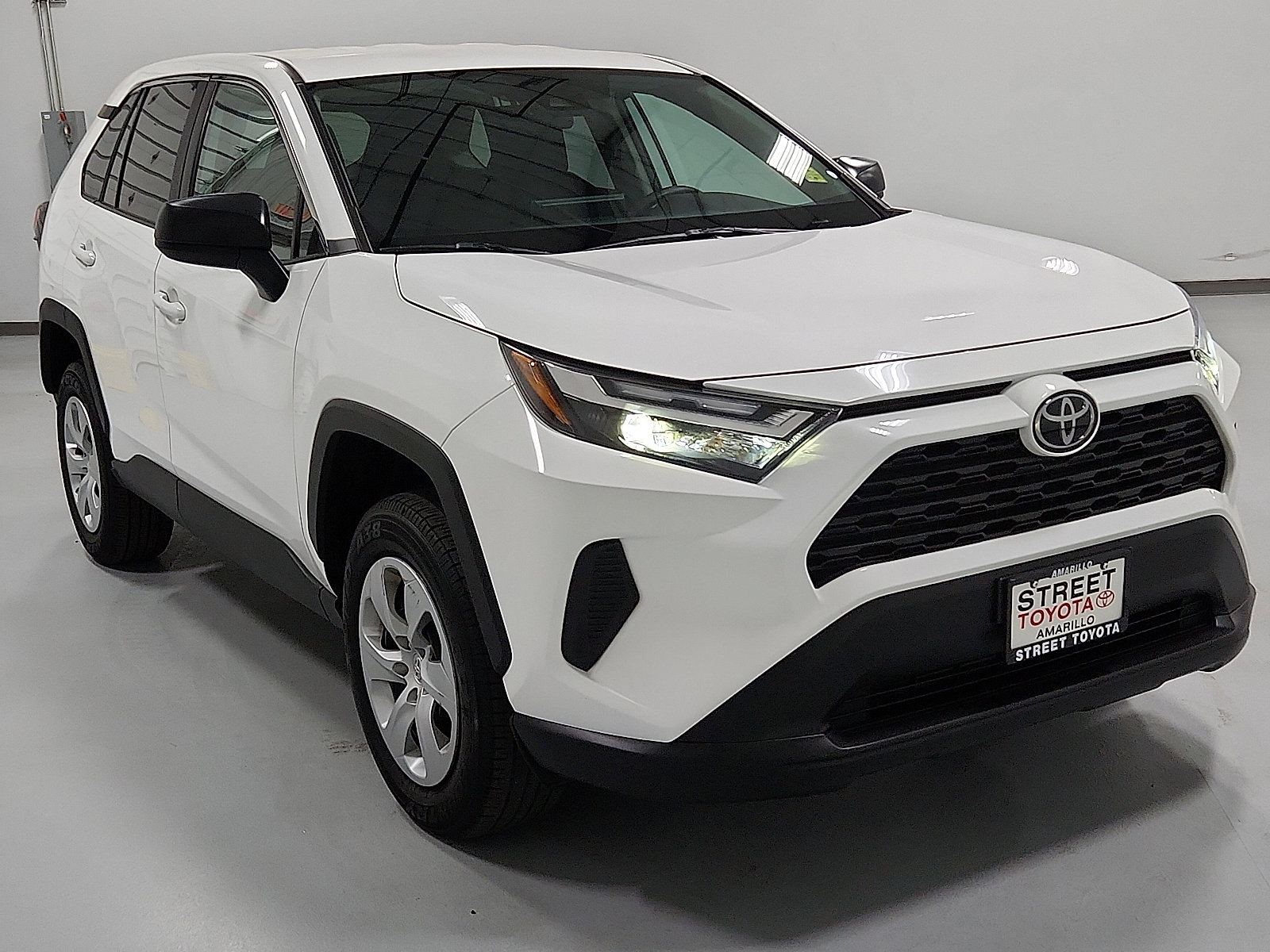 Certified 2025 Toyota RAV4 LE image 5