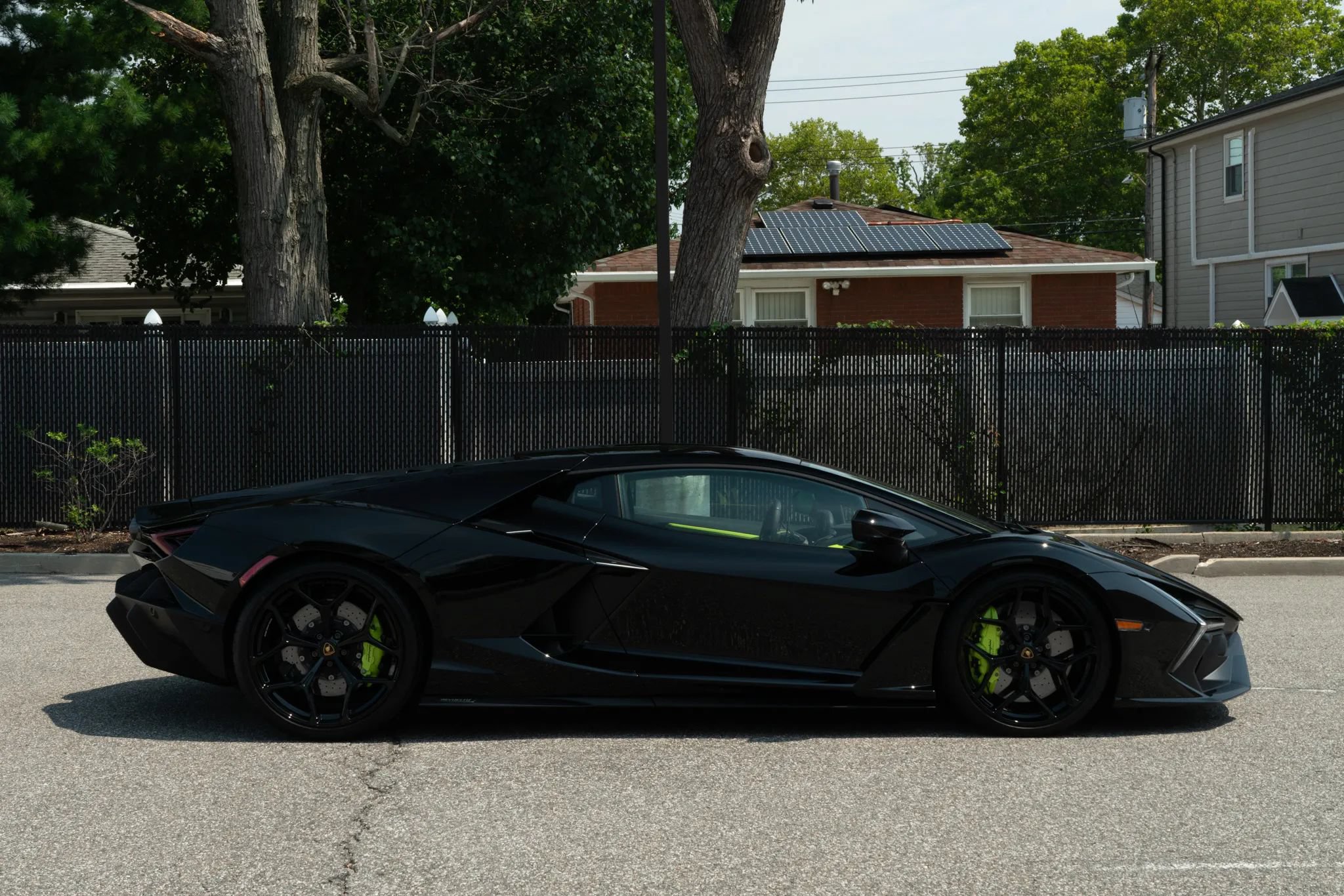 Used 2024 Lamborghini Revuelto AWD/4WD image 8