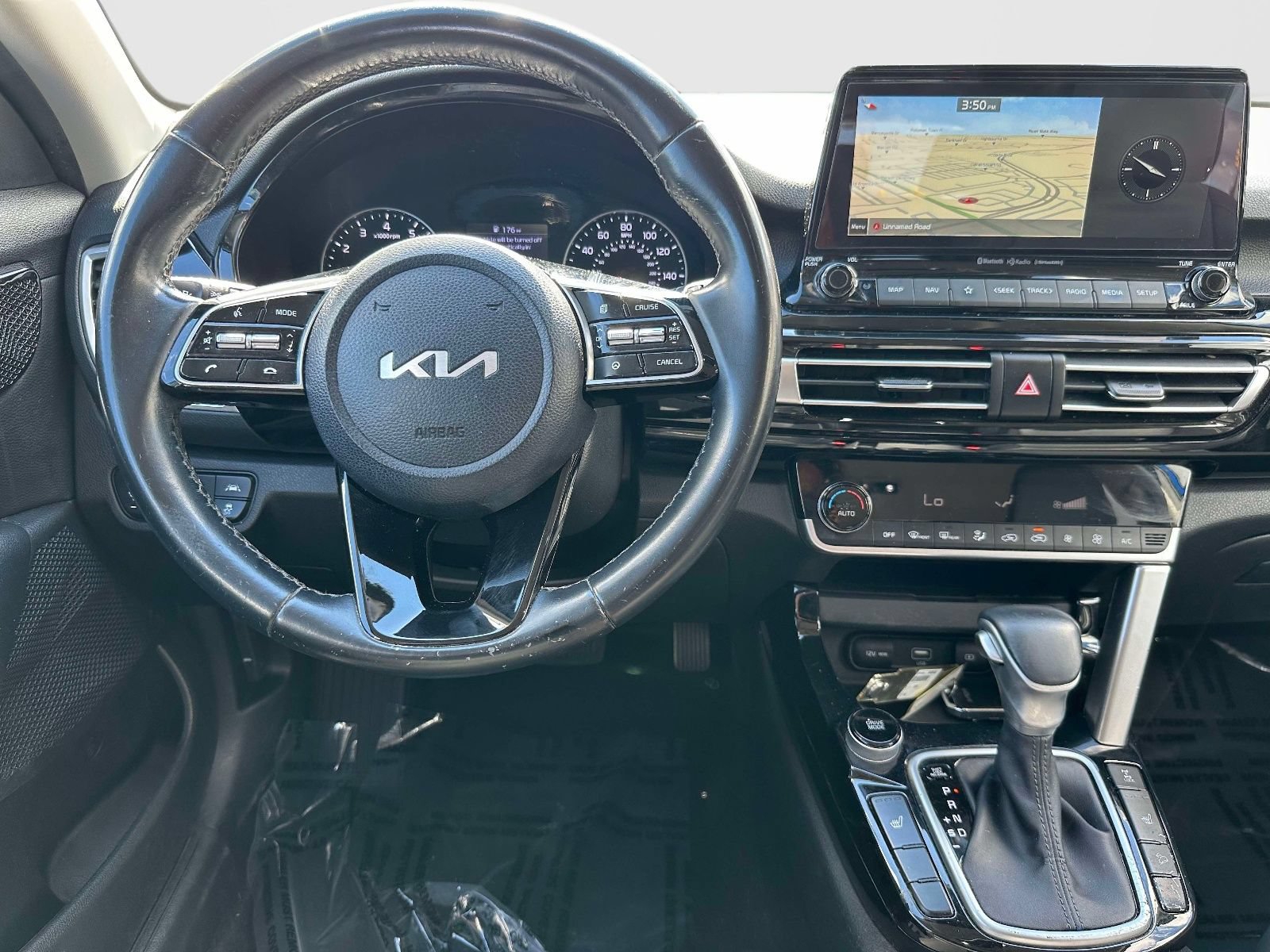 Used 2022 Kia Seltos EX AWD/4WD image 7