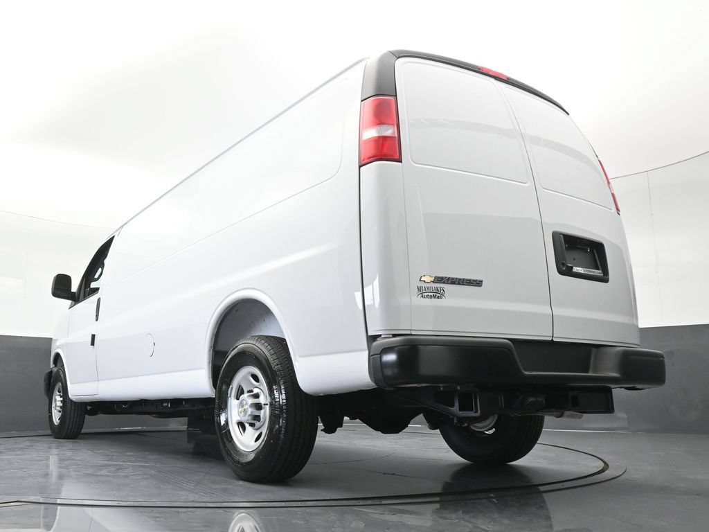 New 2026 Chevrolet Express 2500 Extended w/ Driver Convenience Package RWD image 55